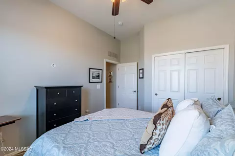 Bedroom - 734 E Blue Mesa Pl, Vail, AZ 85641 photo 4 of 6