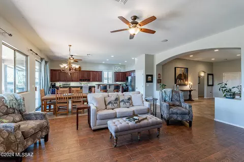 Living - 734 E Blue Mesa Pl, Vail, AZ 85641 photo 4 of 5