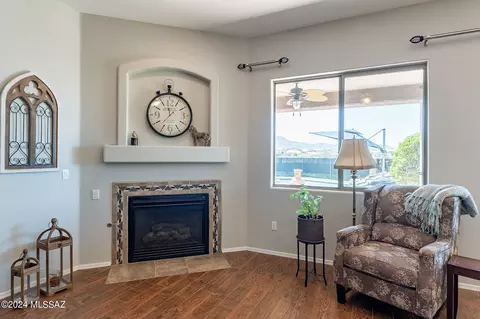 Living - 734 E Blue Mesa Pl, Vail, AZ 85641 photo 3 of 5