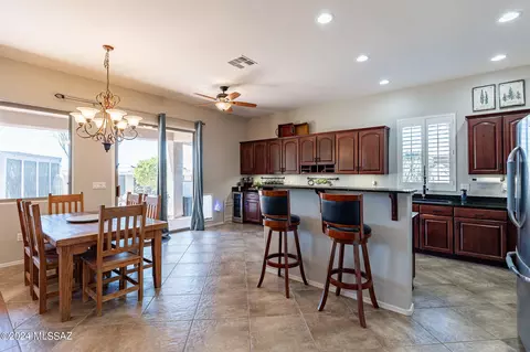 Kitchen - 734 E Blue Mesa Pl, Vail, AZ 85641 photo 1 of 5