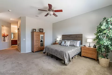 Bedroom - 734 E Blue Mesa Pl, Vail, AZ 85641 photo 2 of 6