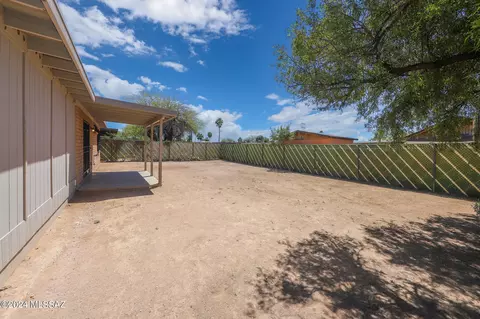 Exterior - 2226 E Canada St, Tucson, AZ 85706 photo 2 of 6