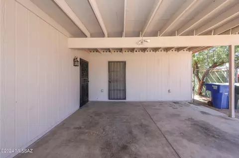 Exterior - 2226 E Canada St, Tucson, AZ 85706 photo 6 of 6