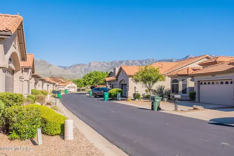 64468 E Wind Ridge Cir, Tucson, AZ 85739