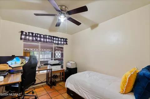Bedroom - 5518 E 3rd St, Tucson, AZ 85711 photo 4 of 4