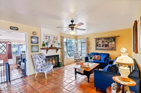 Living - 5518 E 3rd St, Tucson, AZ 85711 photo 2 of 7