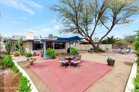 Exterior - 5518 E 3rd St, Tucson, AZ 85711 photo 3 of 11