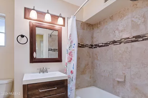 Bath - 5518 E 3rd St, Tucson, AZ 85711 photo 1 of 2