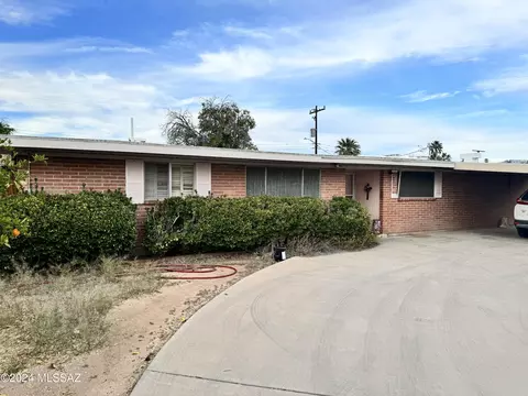 7517 E 34th St, Tucson, AZ 85710