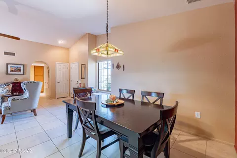 Dining - 1116 E Haystack Dr, Oro Valley, AZ 85755 photo 3 of 4