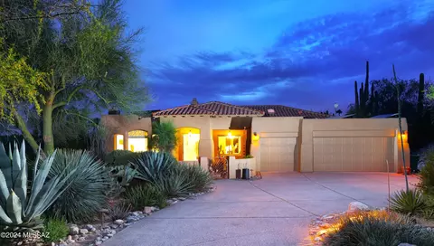 5340 N Camino Escuela, Tucson, AZ 85718