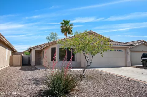 8912 N Tortolita Bluffs Pl, Tucson, AZ 85742