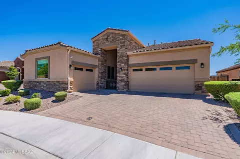 9609 N Melandra Way, Marana, AZ 85653