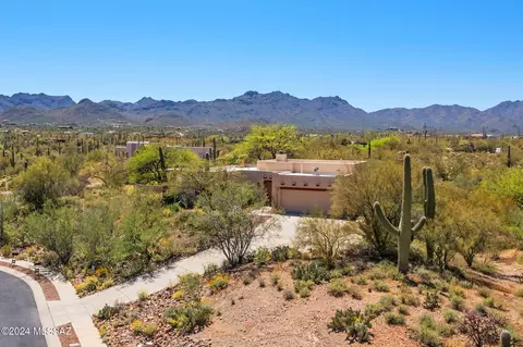 3463 N Harcan Mine Pl, Tucson, AZ 85745