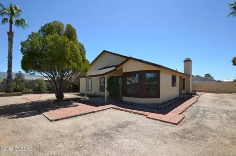 Exterior - 9959 Eugenia Dr E, Tucson, AZ 85730 photo 10 of 17