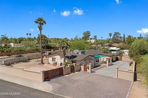 View/Area - 3365 E 5th St, Tucson, AZ 85716 photo 2 of 5