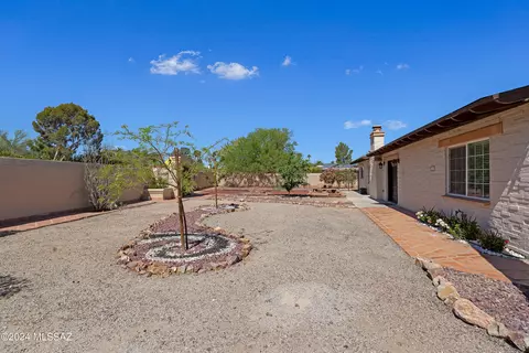 View/Area - 3365 E 5th St, Tucson, AZ 85716 photo 1 of 5