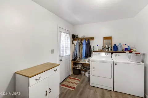 Other - 719 Riverside Dr, Mammoth, AZ 85618 photo 4 of 4