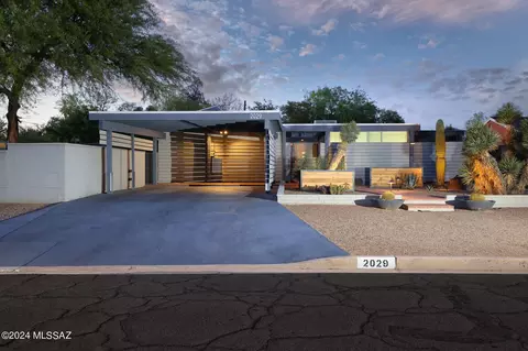Exterior - 2029 E 7th St, Tucson, AZ 85719 photo 2 of 15