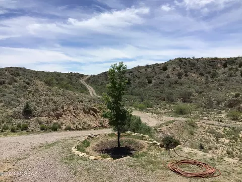 View/Area - 27224 W Four Feathers Lp, Willcox, AZ 85643 photo 4 of 13