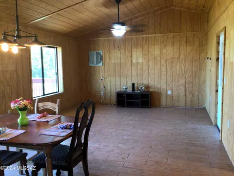 Dining - 27224 W Four Feathers Lp, Willcox, AZ 85643 photo 2 of 2