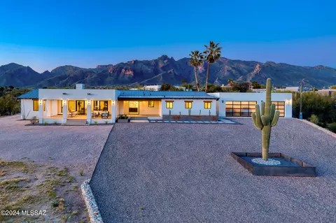 5675 N Campbell Ave, Tucson, AZ 85718