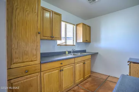 Kitchen - 4193 E Market St, Tucson, AZ 85706 photo 2 of 5