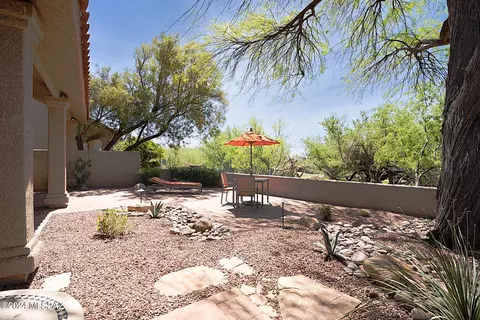 Exterior - 6938 E Nuthatch Trl, Tucson, AZ 85750 photo 5 of 12