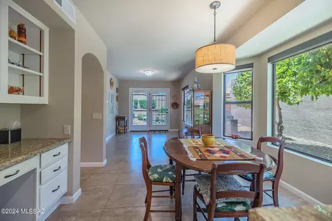 Dining - 1661 E Firefly Ct, Oro Valley, AZ 85755 photo 2 of 3