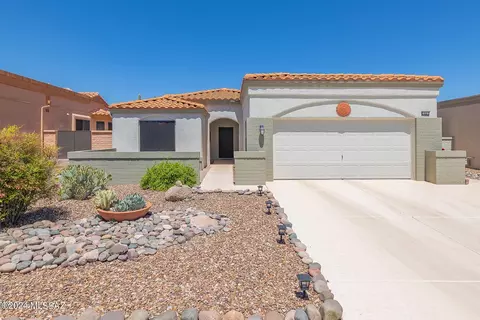 1661 E Firefly Ct, Oro Valley, AZ 85755