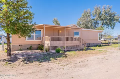 17710 W Wolcott Ln, Marana, AZ 85653