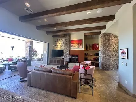 4450 W Cush Canyon Loop, Marana, AZ 85658