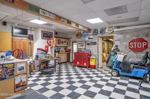 Other - 4042 E Cooper St, Tucson, AZ 85711 photo 11 of 18
