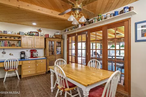 Dining - 4042 E Cooper St, Tucson, AZ 85711 photo 1 of 1