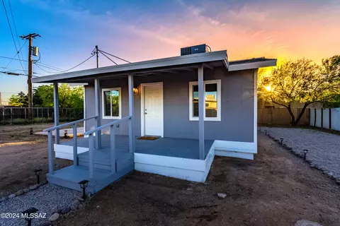 5716 E 24th St, Tucson, AZ 85711