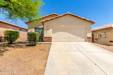 2534 W Teocalli Ct, Tucson, AZ 85745