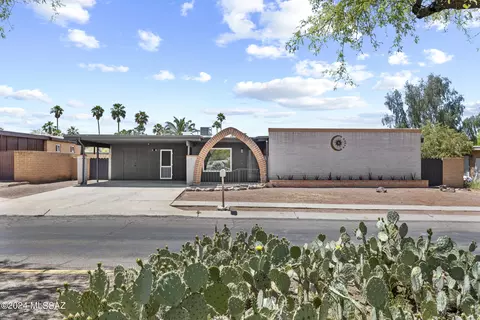 1831 N Camino Pio Decimo, Tucson, AZ 85715