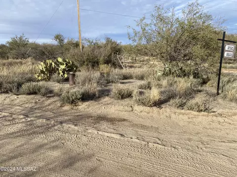 18510 S Garrison Hills Dr, Sahuarita, AZ 85629