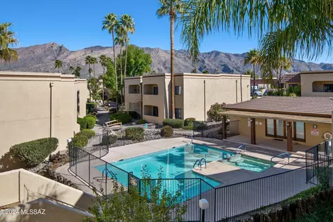 5500 N Valley View Rd #309, Tucson, AZ 85718
