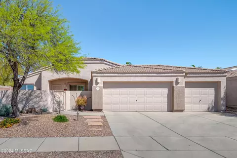 352 W Ridge Peak Rd, Oro Valley, AZ 85737