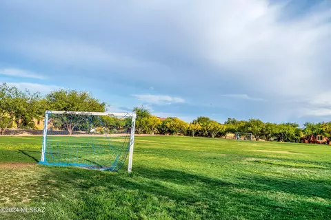 10635 Eisenbergs Pl, Tucson, AZ 85747 photo 35