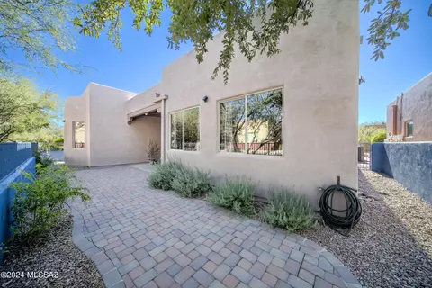 10635 Eisenbergs Pl, Tucson, AZ 85747 photo 29