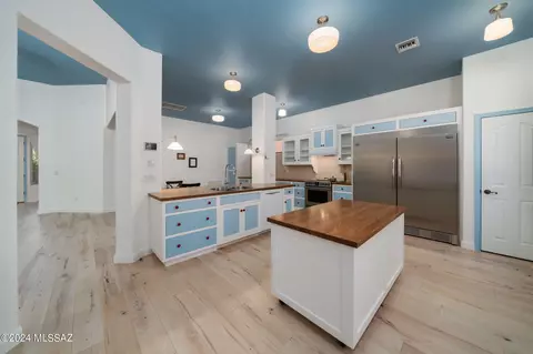 10635 Eisenbergs Pl, Tucson, AZ 85747 photo 13