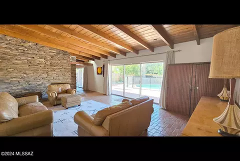 5935 E Hampton St, Tucson, AZ 85712 photo 7