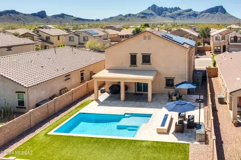 9098 Blue Saguaro St, Marana, AZ 85653