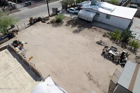 864 W 19th St, Tucson, AZ 85745