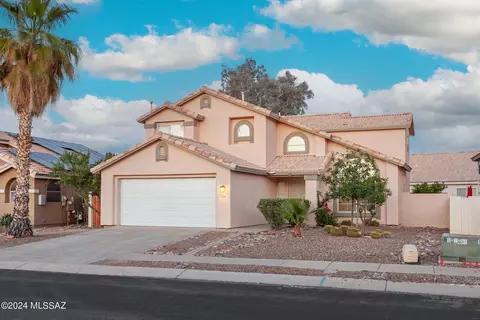 6693 W Nueva Vista Dr, Tucson, AZ 85743