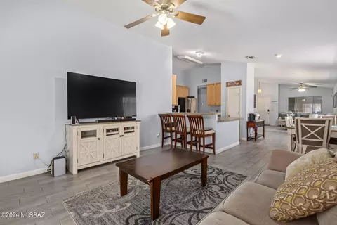 6395 E Wolfhead Dr, Tucson, AZ 85730 photo 12