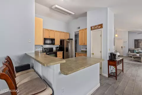 6395 E Wolfhead Dr, Tucson, AZ 85730 photo 8