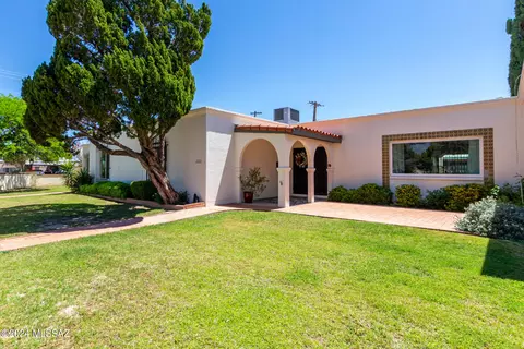 5848 E Grant Rd, Tucson, AZ 85712 photo 11